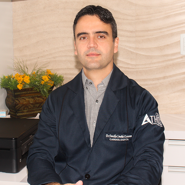 dr-danilo-clinica-athos